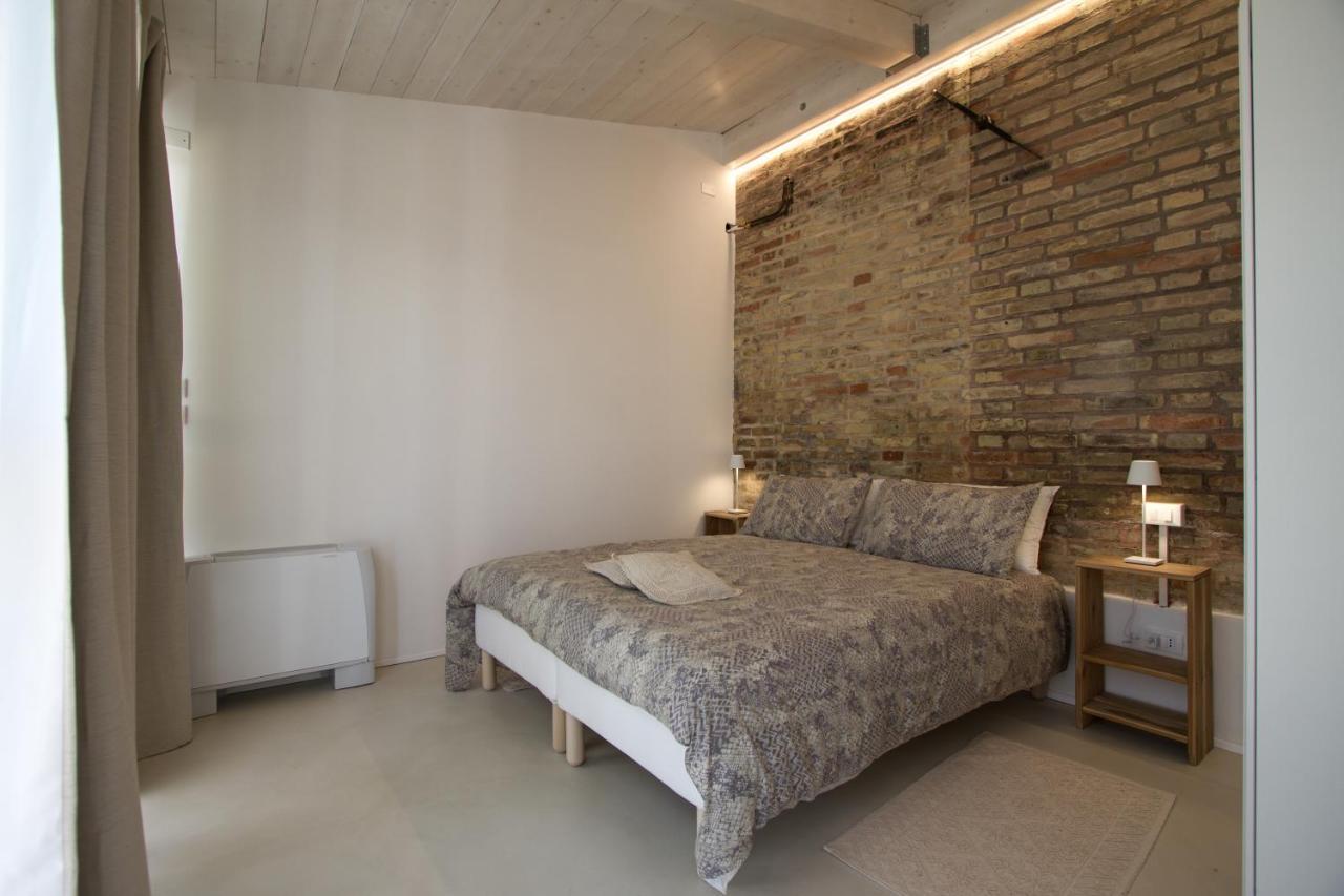 La Casa Di Tara B&B Armonia E Natura เรกานาติ ภายนอก รูปภาพ
