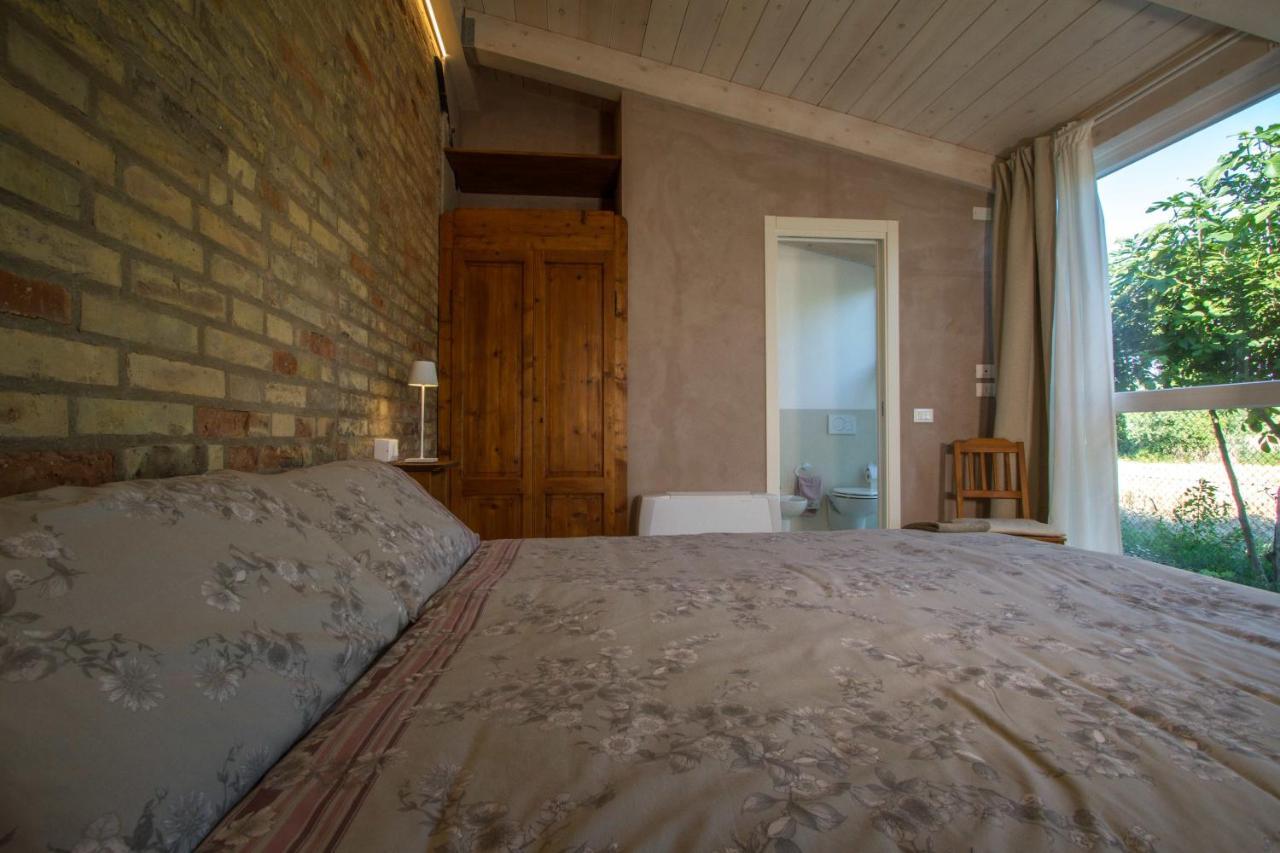 La Casa Di Tara B&B Armonia E Natura เรกานาติ ภายนอก รูปภาพ