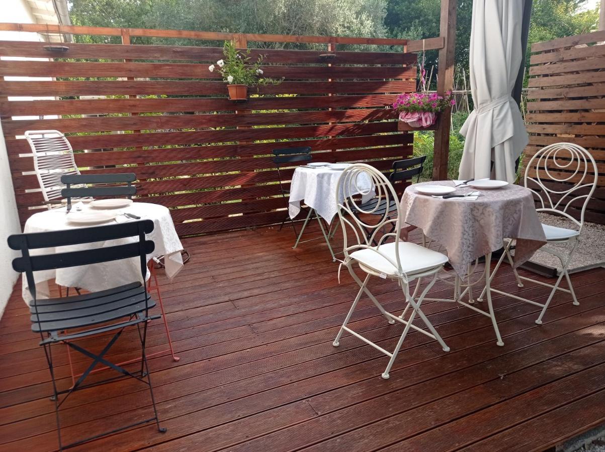 La Casa Di Tara B&B Armonia E Natura เรกานาติ ภายนอก รูปภาพ
