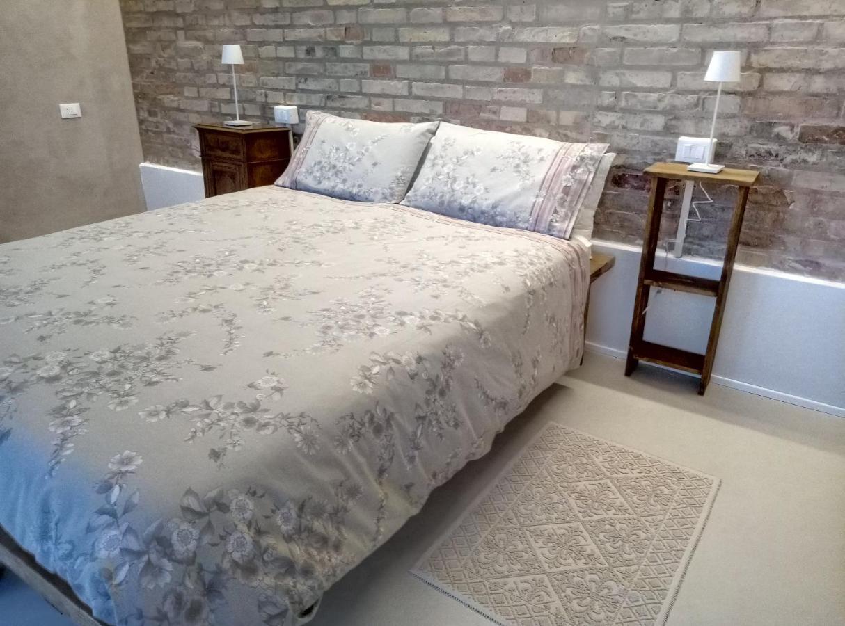 La Casa Di Tara B&B Armonia E Natura เรกานาติ ภายนอก รูปภาพ