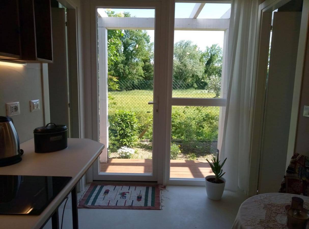 La Casa Di Tara B&B Armonia E Natura เรกานาติ ภายนอก รูปภาพ